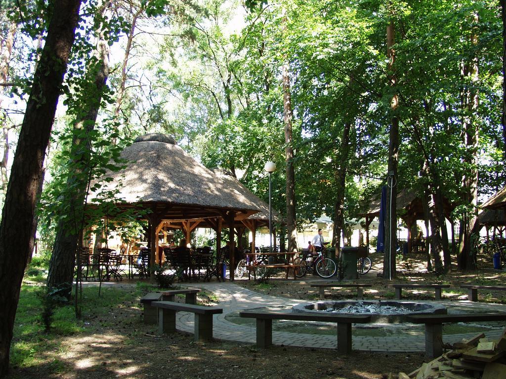 Binkowski Dworek Kielce Exterior photo